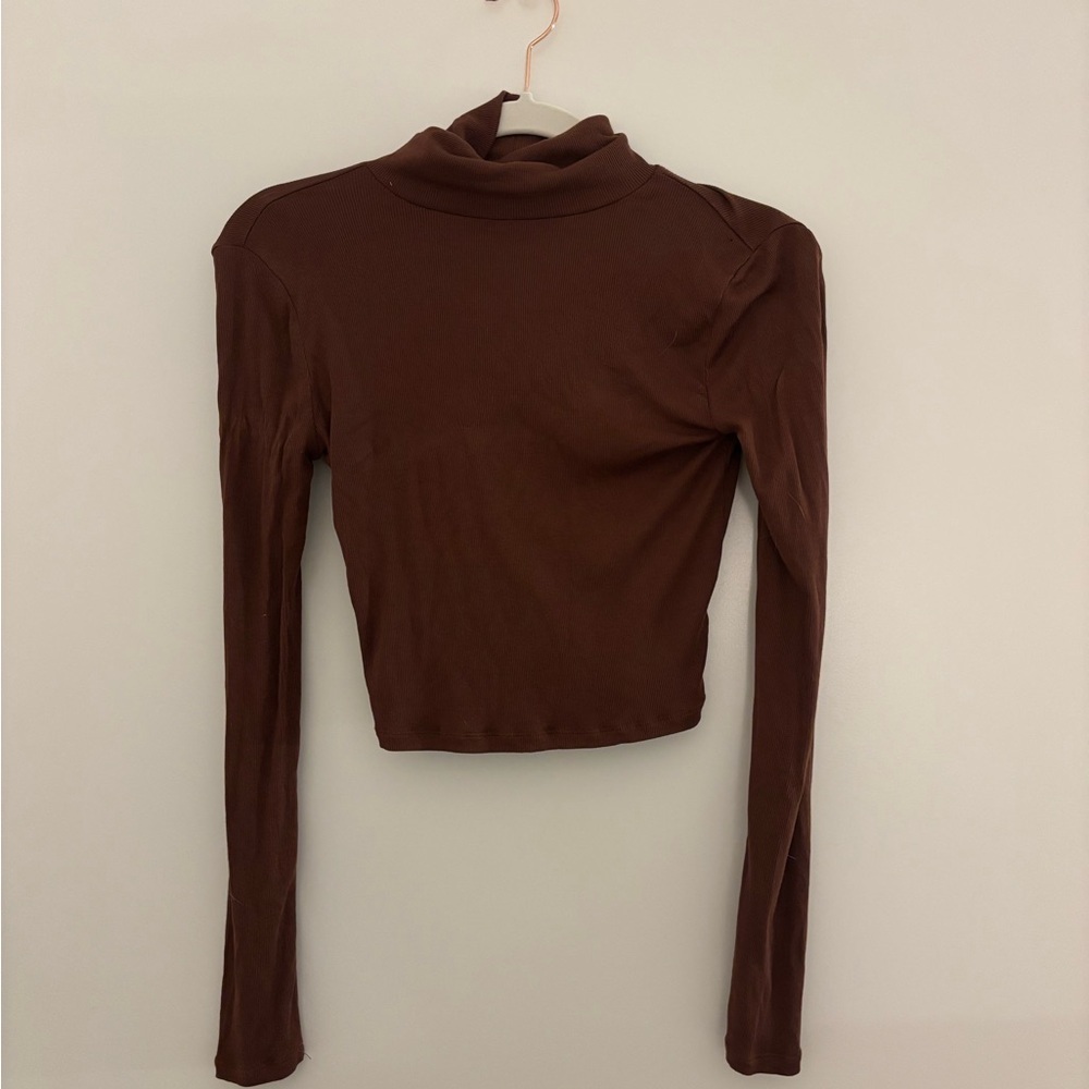 Sunday Best Aritzia Chocolate Brown Crop Top